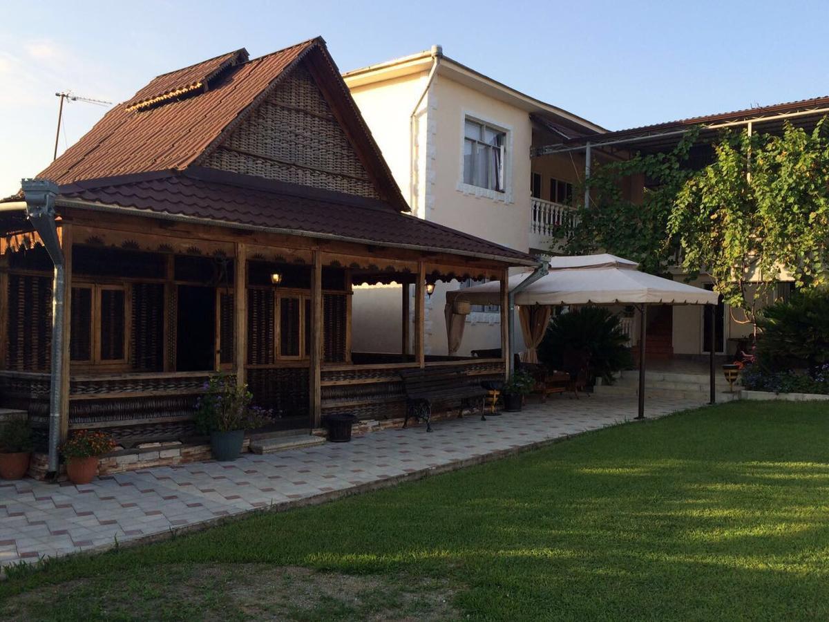 Guest House Liel Sukhumi Luaran gambar